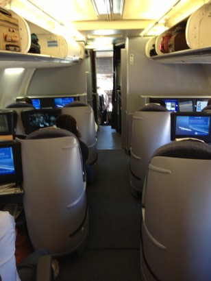 UA p.s. Service cabin